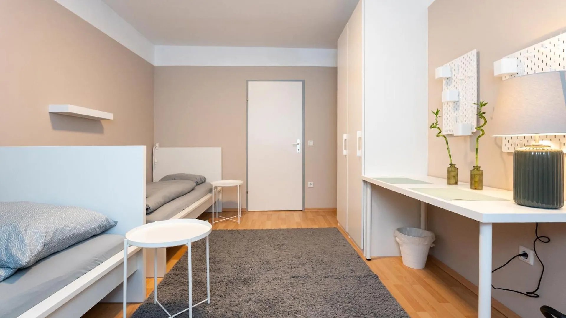 Apartament Zimmer 1230 Wiedeń